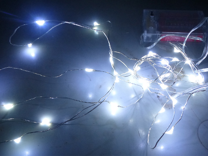 Weihnachts LED Lichterkette aus Kupferdraht 3m mit 30 Leds Weihnachts LED Lichterkette aus Kupferdraht 3m mit 30 Leds